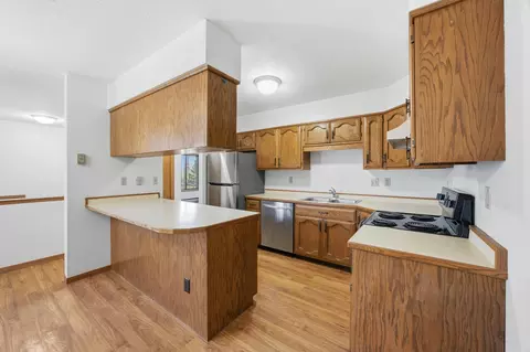 Kitchen - 1908 20th Ave S, Fargo, ND 58103 photo 3 of 4