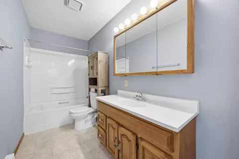 Bath - 1908 20th Ave S, Fargo, ND 58103 photo 2 of 2
