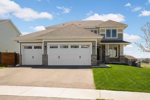 20317 Geneva Trl, Lakeville, MN 55044