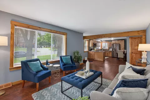 605 5th St NE, Montgomery, MN 56069