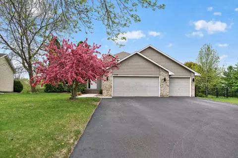 12058 Quay St NW, Coon Rapids, MN 55433