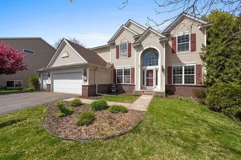 7128 Timber Crest Dr S, Cottage Grove, MN 55016