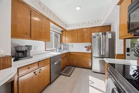 Kitchen - 121 12th Ave N, Saint Cloud, MN 56303 photo 1 of 3