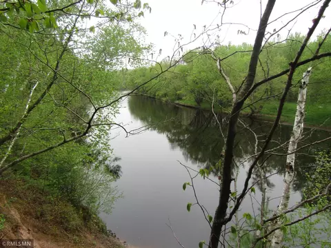 15442 Lofty Pines Rd, Pine City, MN 55063