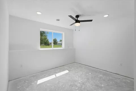 Bedroom - 340 Bluebill St, Baldwin, WI 54002 photo 5 of 5