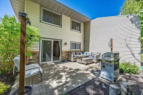 Exterior - 4447 Woodgate Ct, Eagan, MN 55122 photo 4 of 5