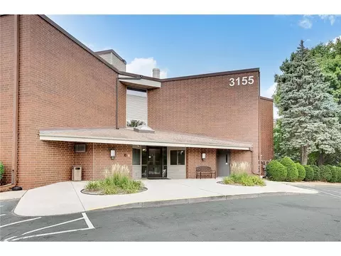 3155 Coachman Rd #308, Eagan, MN 55121