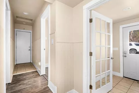 Entry Way - 1540 N 7th Ave E, Duluth, MN 55805 photo 2 of 3