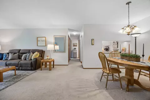 35 Nathan Ln N #303, Plymouth, MN 55441