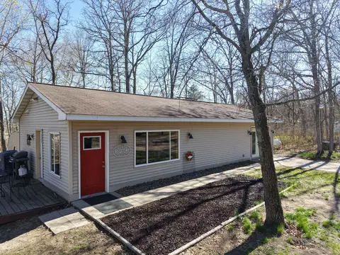 20876 Fawn River Dr, Nevis, MN 56467