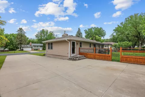 Exterior - 10101 Harrison Rd, Bloomington, MN 55437 photo 8 of 8