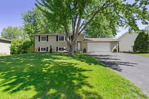 Exterior - 2123 Cliffview Dr, Eagan, MN 55122 photo 2 of 5
