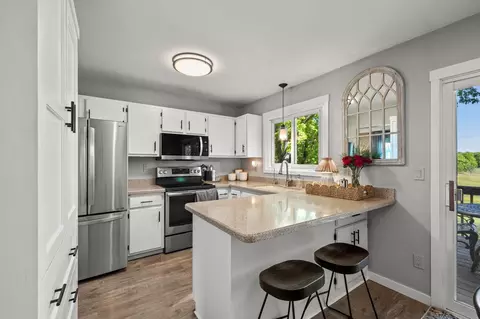 Kitchen - 2123 Cliffview Dr, Eagan, MN 55122 photo 1 of 2