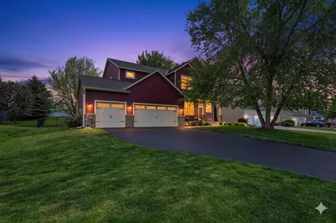 14400 Bayberry Cir, Rosemount, MN 55068
