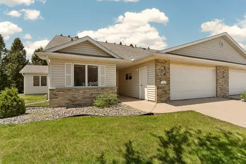 612 15 12 Ave NW, Kasson, MN 55944