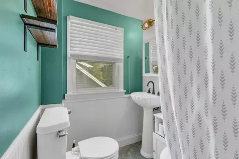 Bath - 147 18th Ave N, Saint Cloud, MN 56303 photo 2 of 2