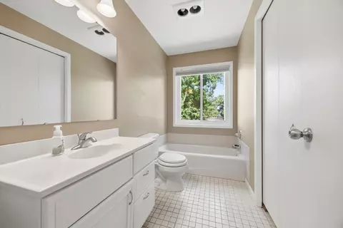 Bath - 22645 Csah 14, Darwin, MN 55324 photo 2 of 3