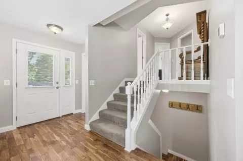 Entry Way - 22645 Csah 14, Darwin, MN 55324 photo 1 of 3