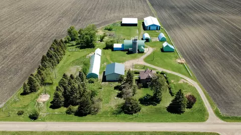 17242 Garden Ave, Lester Prairie, MN 55354