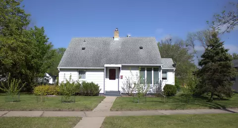 102 22nd Ave S, Saint Cloud, MN 56301