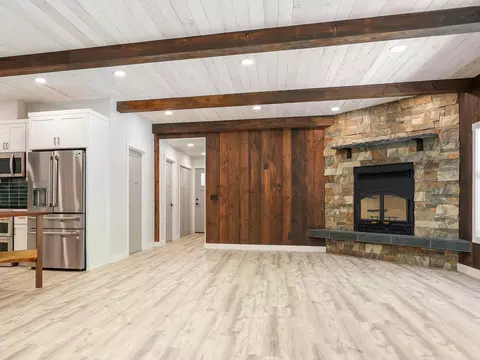 Living - 38278 280th Ave, Dent, MN 56528 photo 6 of 8