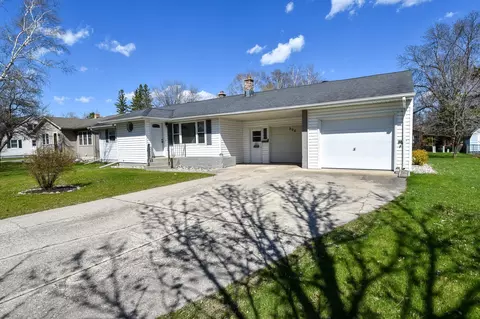 508 Merriam Ave S, Thief River Falls, MN 56701