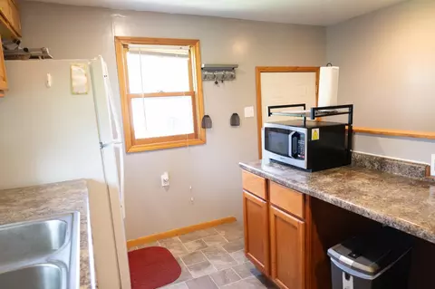 Kitchen - 804 Redding Ave, Windom, MN 56101 photo 3 of 4