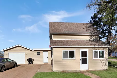 205 S Cedar St, Royalton, MN 56373