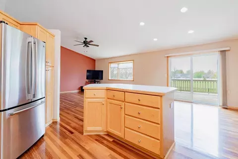 Living - 3236 35th Ave S, Fargo, ND 58104 photo 6 of 8