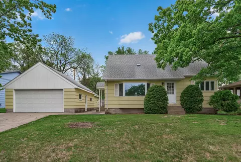 625 Jefferson St, Anoka, MN 55303