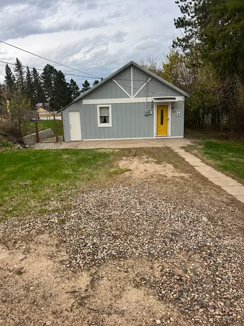 528 5th Ave, Calumet, MN 55716