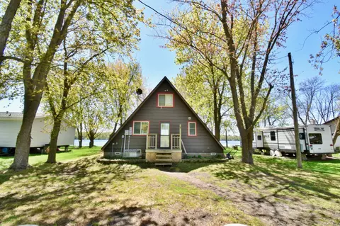 12701 183rd St, Cold Spring, MN 56320