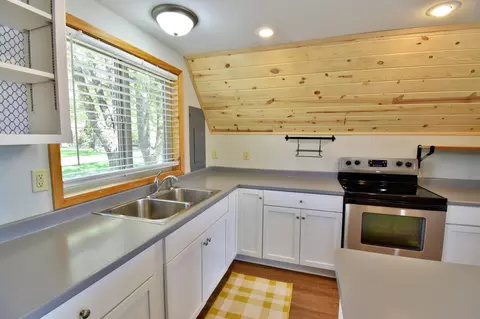 Kitchen - 12701 183rd St, Cold Spring, MN 56320 photo 4 of 5