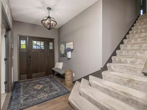 17986 Equinox Ave, Lakeville, MN 55044