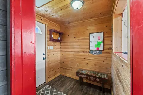 Entry Way - 84481 Denham Rd, Willow River, MN 55795 photo 1 of 6