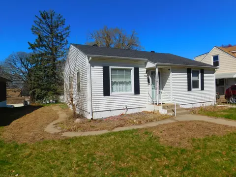 4510 6th St NE, Columbia Heights, MN 55421