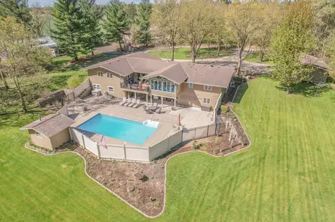 5101 Ulster Rd, Rice, MN 56367