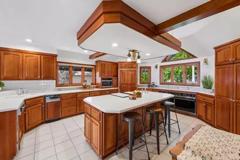 Kitchen - 5573 Bartlett Blvd, Mound, MN 55364 photo 1 of 3