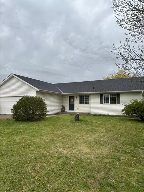 611 Birch Ave N, Maple Lake, MN 55358