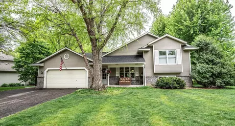 10060 208th St W, Lakeville, MN 55044