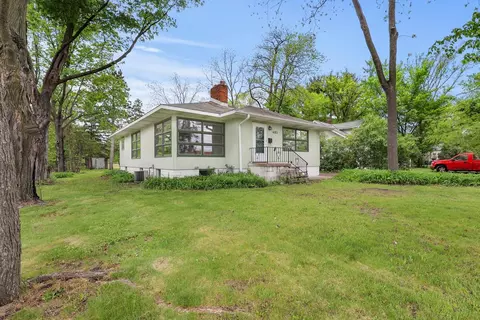 4871 Bald Eagle Ave, White Bear Lake, MN 55110