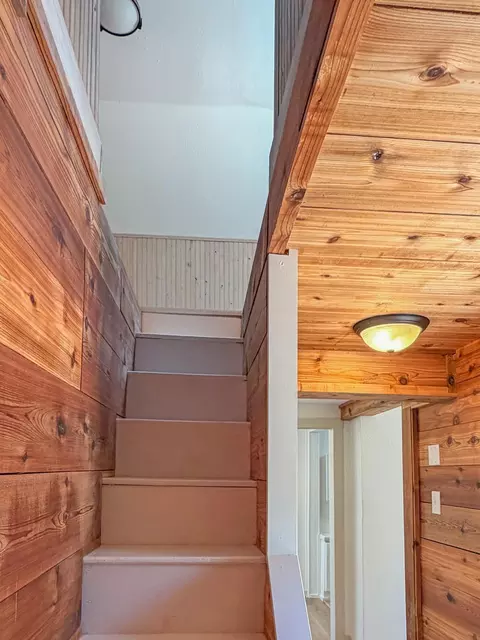 Entry Way - 641 Summit Ave, Balaton, MN 56115 photo 6 of 6