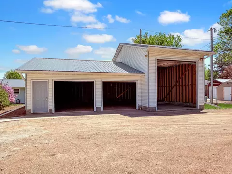 Exterior - 641 Summit Ave, Balaton, MN 56115 photo 7 of 8