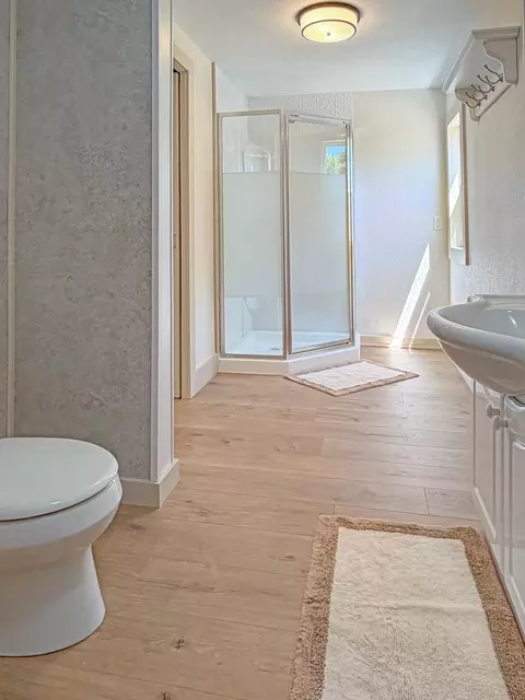Bath - 641 Summit Ave, Balaton, MN 56115 photo 1 of 3