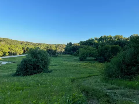 2807 Bamber Valley Rd SW, Rochester, MN 55902