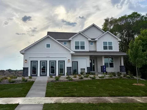 12475 Holden Way, Rogers, MN 55374