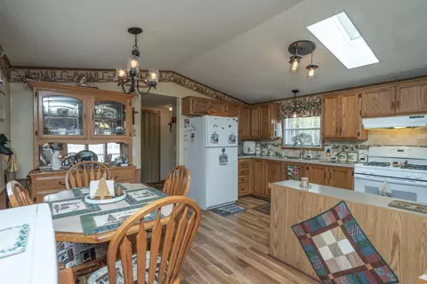 Kitchen - 51223 221st Pl, Mcgregor, MN 55760 photo 3 of 3