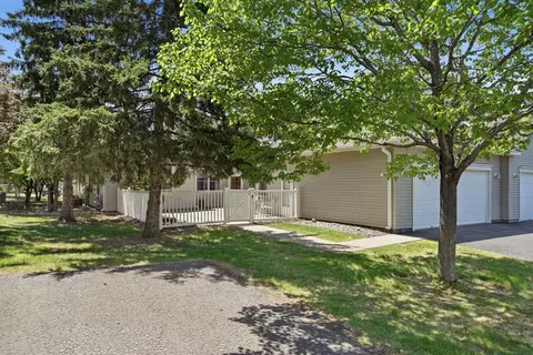 1315 Heggen St #3C, Hudson, WI 54016