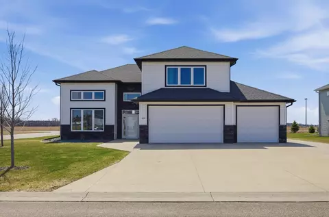470 B52 Blvd, Kindred, ND 58051