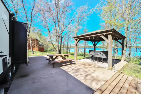 1680 S Agate Shore Dr SW, Nisswa, MN 56468